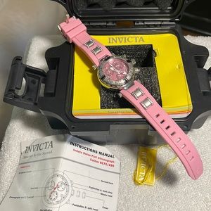 Women’s Invicta Reserve SubAqua